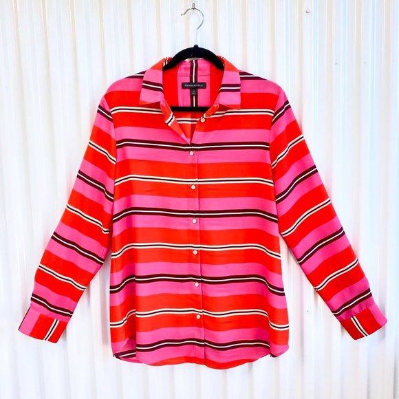 Banana Republic Button Up Shirt - Picture 1 of 5